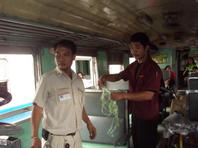 Name:  DSC05300.jpg
Views: 476
Size:  37.9 KB