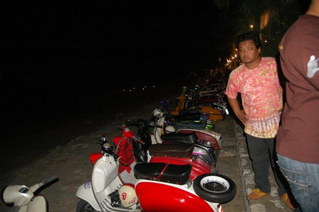 Name:  74281_172849436066871_100000254488371_530970_2477990_n.jpg
Views: 544
Size:  30.5 KB