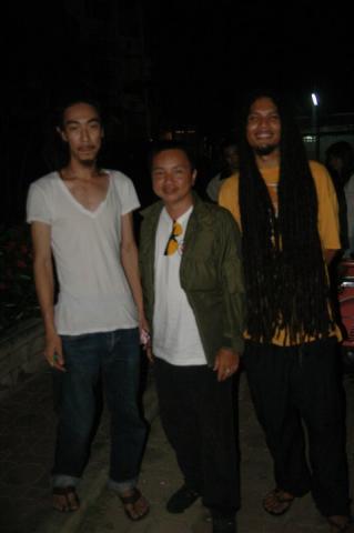 Name:  155076_172850252733456_100000254488371_530990_7510782_n.jpg
Views: 521
Size:  13.7 KB