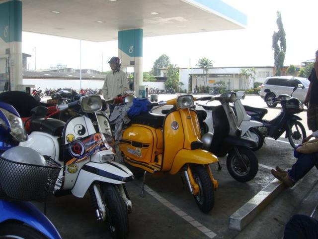 Name:  74337_104172372988347_100001867541910_31137_6592126_n.jpg
Views: 1076
Size:  46.3 KB