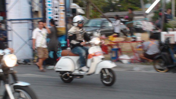 Name:  75353_1579682924459_1007228424_31401616_6705597_n.jpg
Views: 151
Size:  44.7 KB