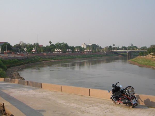 Name:  IMG_7924_resize.JPG
Views: 374
Size:  60.7 KB