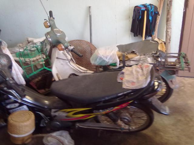 Name:  21112010332.jpg
Views: 554
Size:  40.4 KB