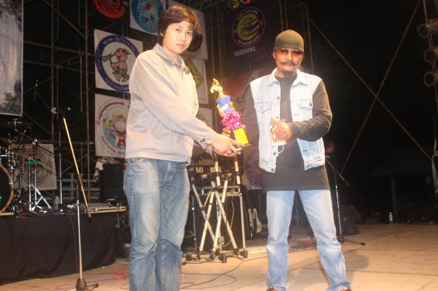 Name:  IMG_5026.jpg
Views: 297
Size:  42.2 KB