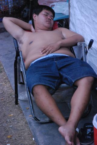 Name:  _DSC3465.jpg
Views: 2010
Size:  24.1 KB