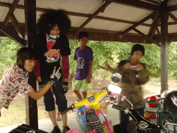 Name:  SNV30445.jpg
Views: 656
Size:  112.7 KB