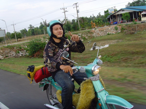 Name:  SNV30470.jpg
Views: 625
Size:  103.0 KB