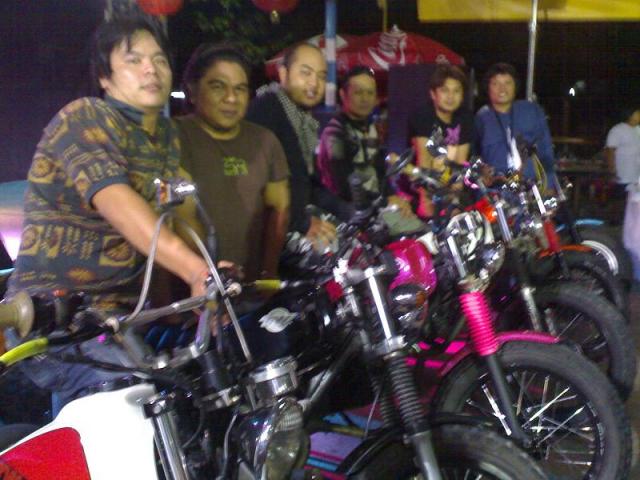 Name:  01102009132.jpg
Views: 2411
Size:  51.5 KB