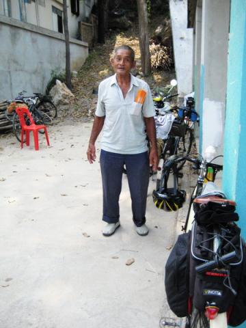 Name:  IMG_0872.jpg
Views: 139
Size:  29.9 KB