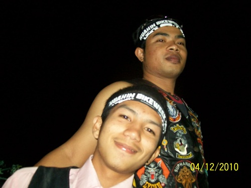 Name:  100_3301.jpg
Views: 162
Size:  50.0 KB