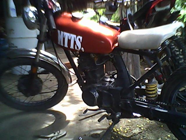 Name:  111010-1223(001).jpg
Views: 403
Size:  48.0 KB