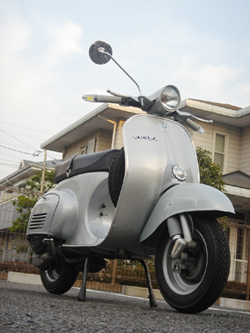 Name:  vespa17.jpg
Views: 212
Size:  76.9 KB
