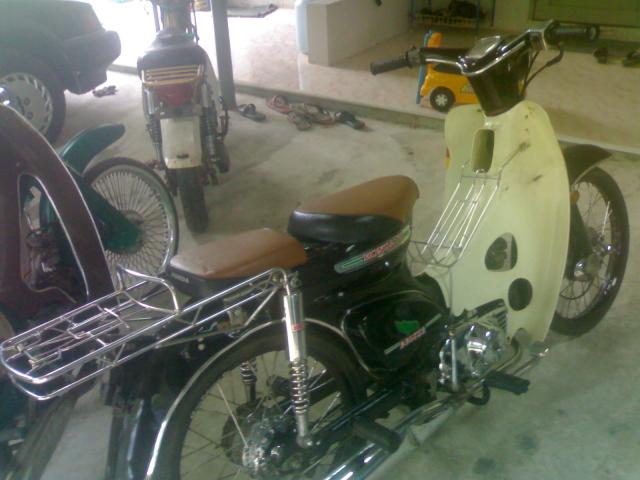 Name:  16122010045.jpg
Views: 566
Size:  40.5 KB