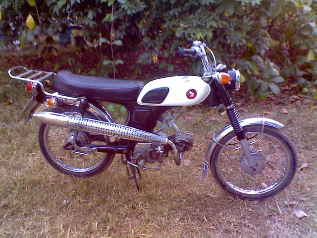 Name:  Ҿ0166.jpg
Views: 780
Size:  61.4 KB