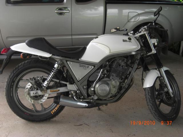 Name:  srx 400.jpg
Views: 512
Size:  41.8 KB