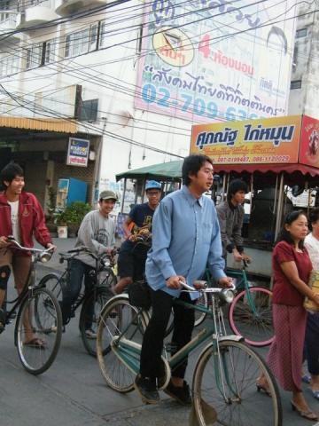 Name:  165650_174976942535233_100000687841179_427360_4270297_n.jpg
Views: 223
Size:  39.2 KB