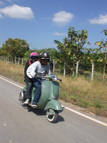 Name:  CIMG2102.jpg
Views: 329
Size:  28.5 KB