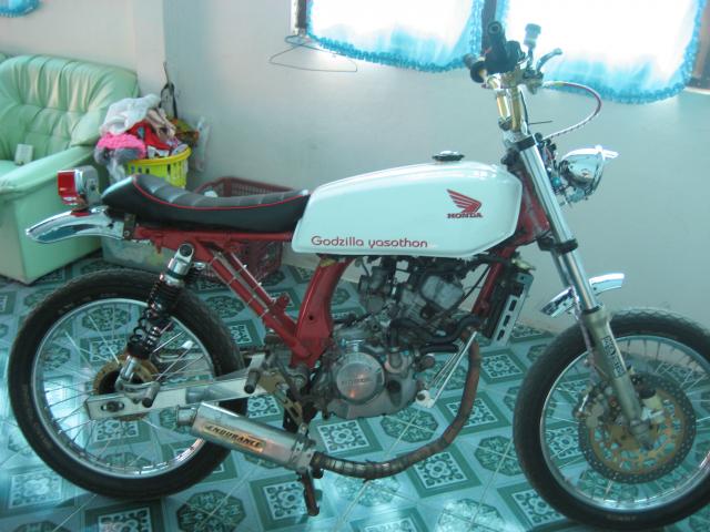 Name:  ต้องนะ 001.jpg
Views: 771
Size:  51.8 KB