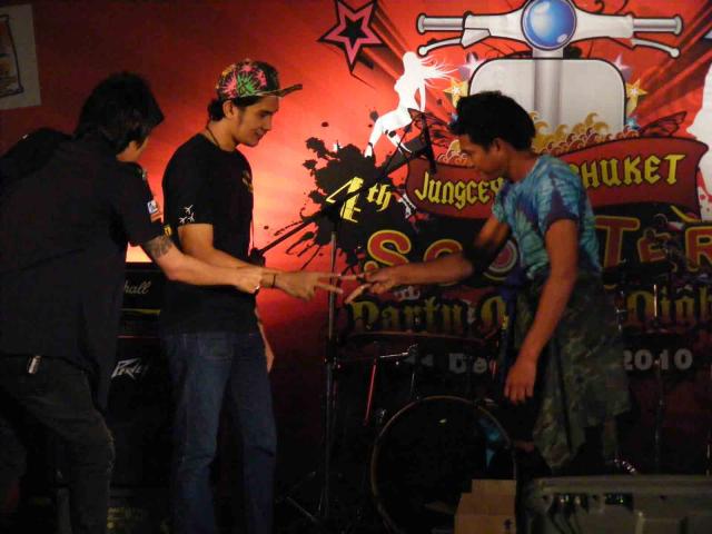 Name:  DSCF4109.jpg
Views: 173
Size:  40.7 KB