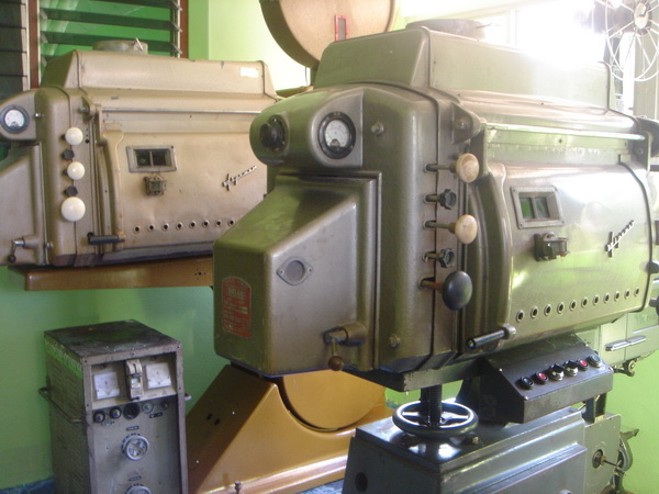 Name:  t1.jpg
Views: 5410
Size:  108.9 KB