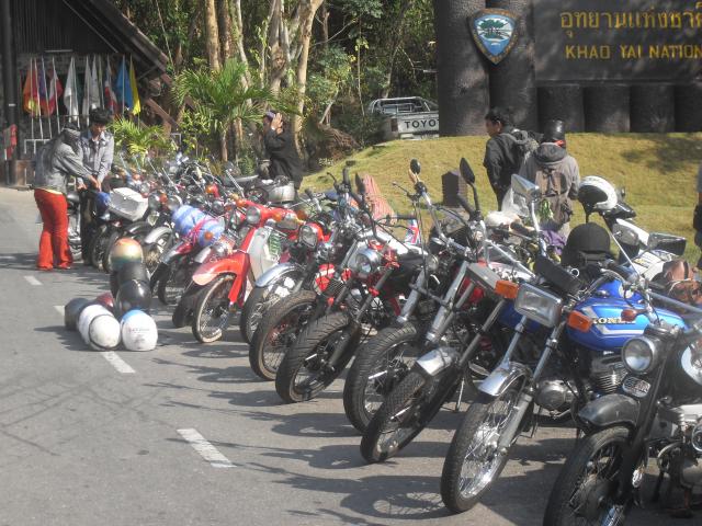 Name:  SDC10217.jpg
Views: 288
Size:  70.9 KB