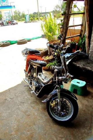 Name:  7q40mQ776833-02.jpg
Views: 466
Size:  34.0 KB