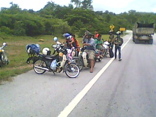 Name:  09-07-04-115200.jpg
Views: 327
Size:  26.0 KB