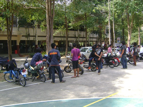 Name:  DSC03286.JPG
Views: 244
Size:  117.9 KB