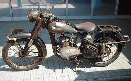 Name:  1956_ST2_fram_leftside_450.jpg
Views: 5214
Size:  35.0 KB
