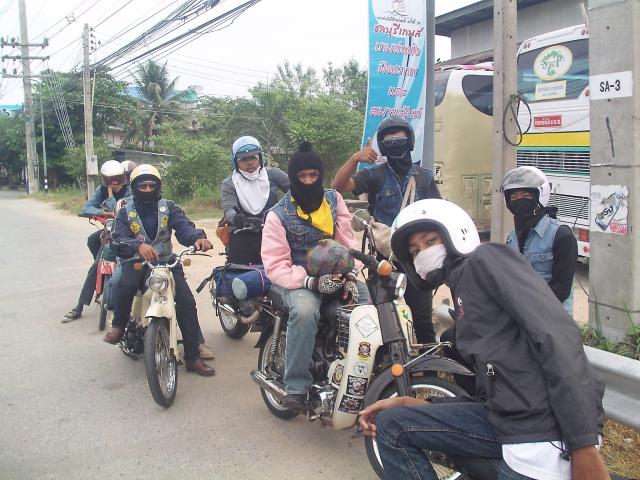 Name:  PICT0300.jpg
Views: 125
Size:  64.5 KB
