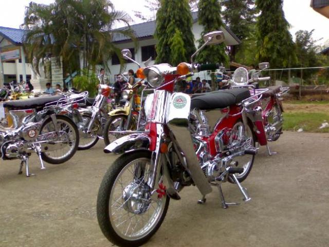 Name:  cCqwV6979048-02.jpg
Views: 9850
Size:  61.0 KB