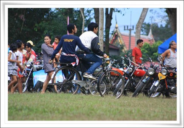 Name:  s25.jpg
Views: 136
Size:  56.9 KB