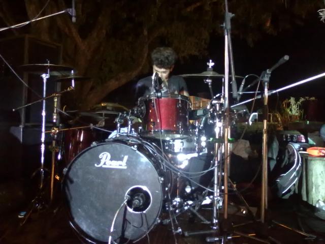 Name:  29012011126.jpg
Views: 373
Size:  43.9 KB