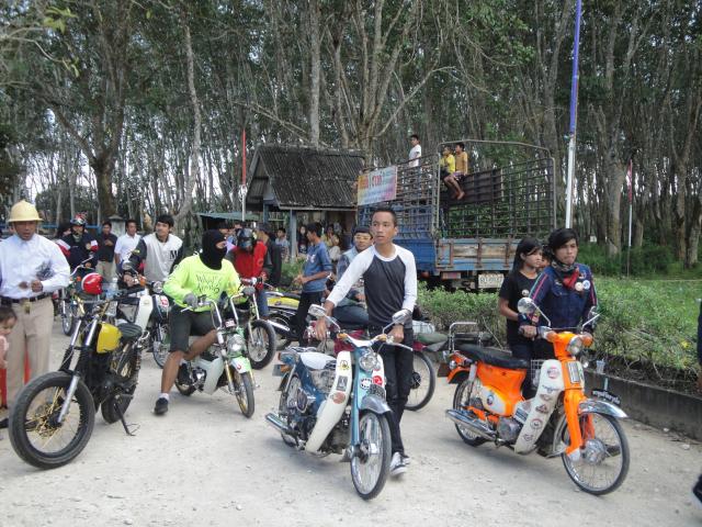 Name:  DSC00866.jpg
Views: 406
Size:  79.7 KB