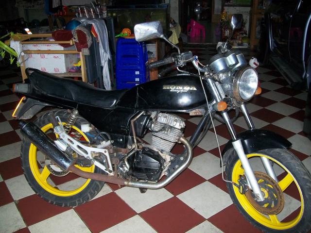 Name:  100_0597.jpg
Views: 109
Size:  62.9 KB