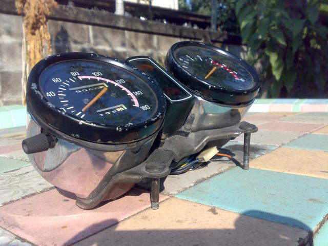 Name:  1700-02.jpg
Views: 595
Size:  49.9 KB