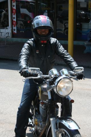 Name:  IMG_0210hg.jpg
Views: 226
Size:  28.8 KB