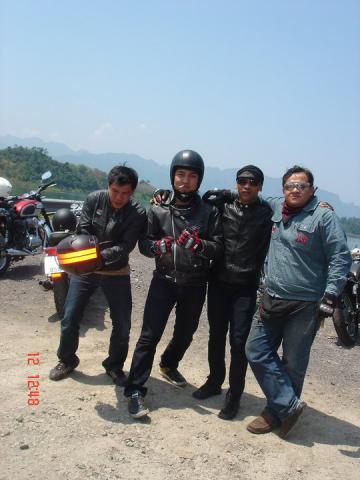 Name:  231.jpg
Views: 105
Size:  27.5 KB