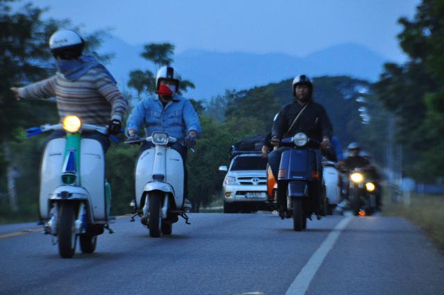 Name:  DSC_0018.jpg
Views: 223
Size:  33.7 KB