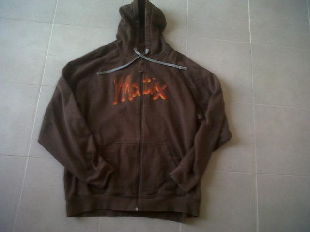 Name:  IMG00516-20110220-1451.jpg
Views: 249
Size:  23.5 KB