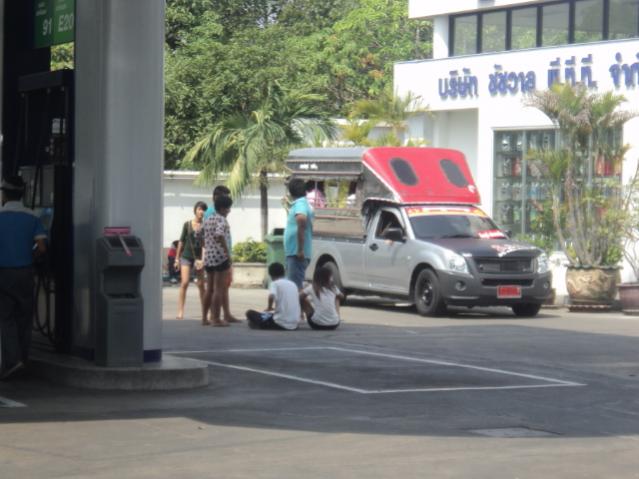 Name:  DSC06966.jpg
Views: 187
Size:  42.8 KB