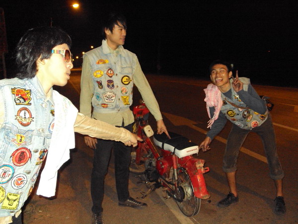 Name:  DSC01028.jpg
Views: 575
Size:  105.3 KB
