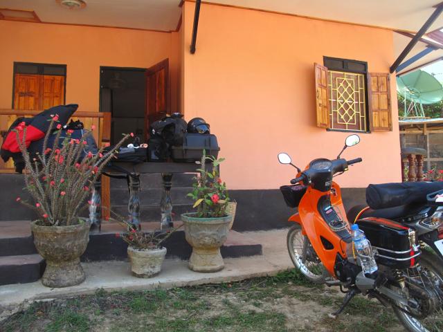Name: IMG_3323.jpg
Views: 1772
Size: 52.8 KB