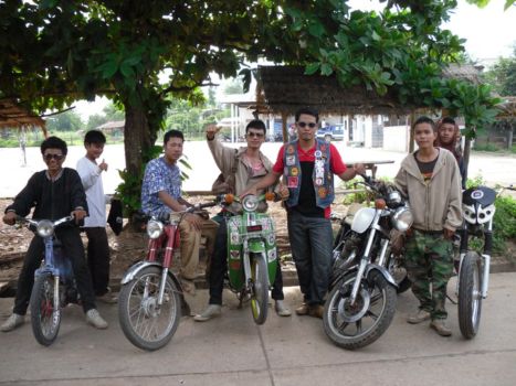 Name:  001.jpg
Views: 220
Size:  43.0 KB