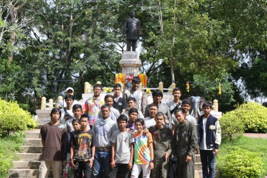 Name:  vzxm87ot.jpg
Views: 258
Size:  58.8 KB