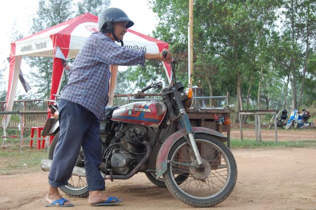 Name:  DSC_0008.jpg
Views: 126
Size:  63.5 KB