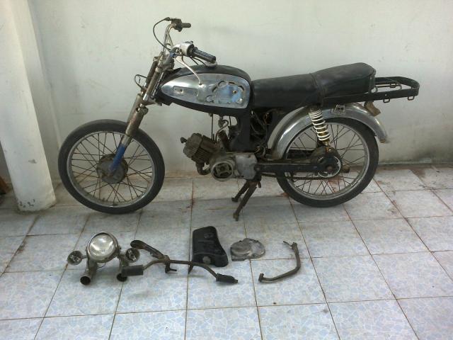 Name:  14032011158.jpg
Views: 503
Size:  45.9 KB
