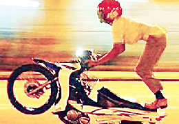 Name:  05535_002.jpg
Views: 2105
Size:  21.8 KB
