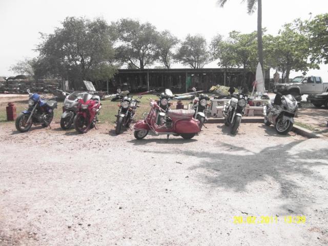 Name:  184698_202671813082577_100000192789466_859564_3805655_n.jpg
Views: 771
Size:  57.3 KB