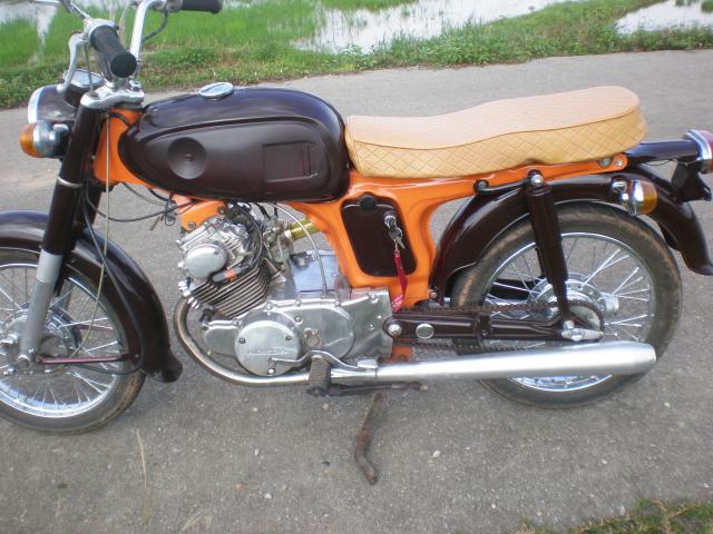 Name:  Picture 040.jpg
Views: 1138
Size:  58.6 KB